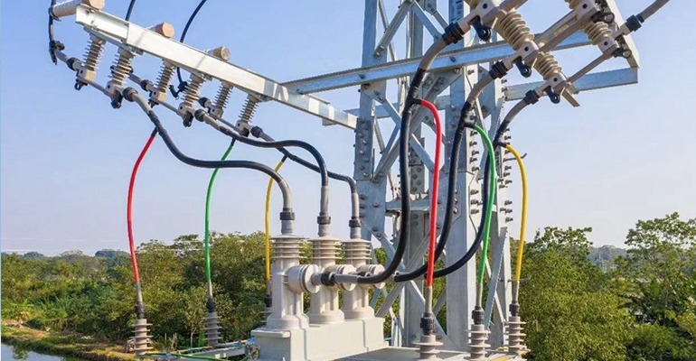 Site application of pole mounted circuit breaker with sensoring in Guangdong Province as sectionalizer (tower installation)